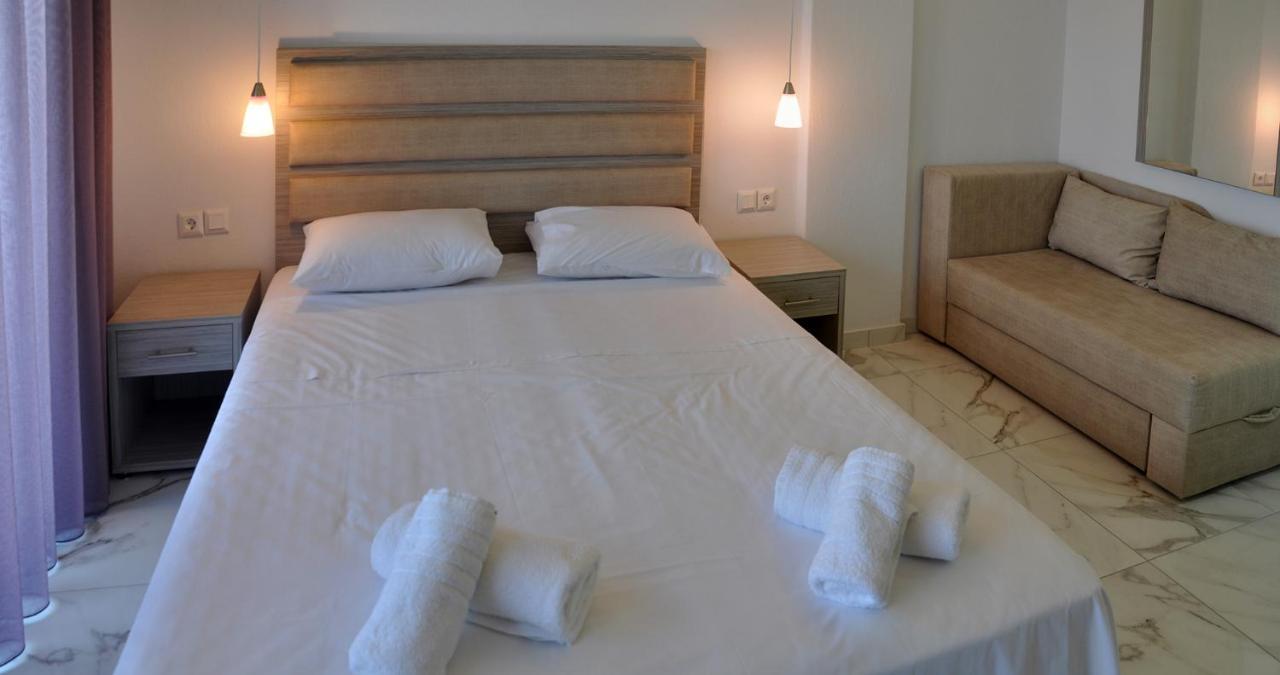 Valiant Sea Aparthotel กริโอปียี ภายนอก รูปภาพ