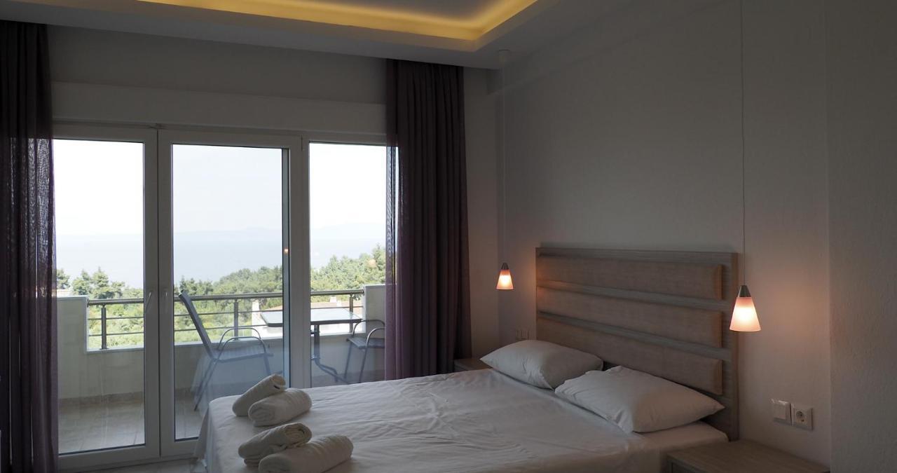 Valiant Sea Aparthotel กริโอปียี ภายนอก รูปภาพ