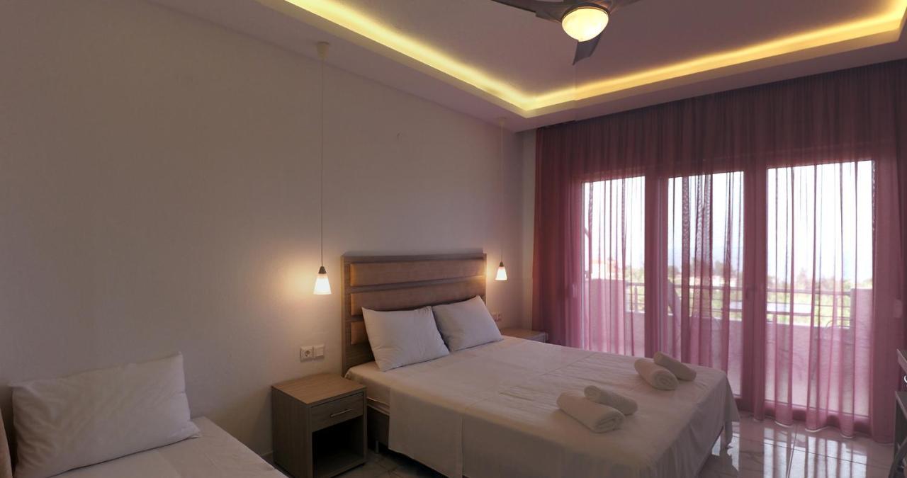 Valiant Sea Aparthotel กริโอปียี ภายนอก รูปภาพ