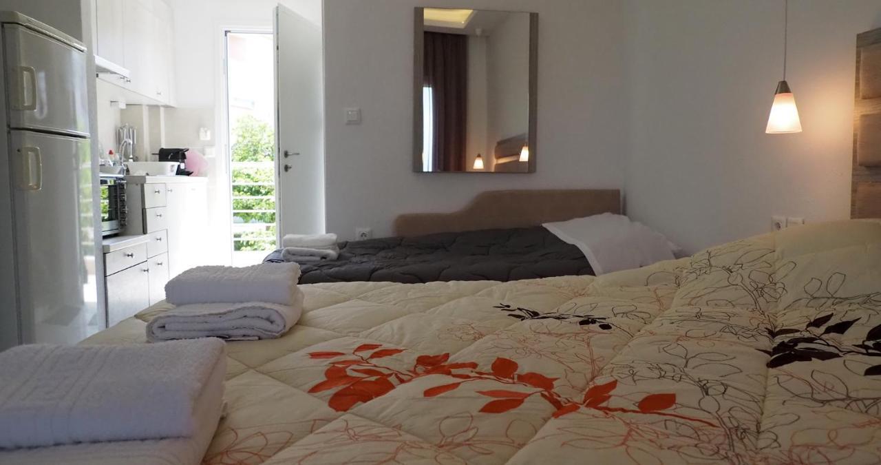 Valiant Sea Aparthotel กริโอปียี ภายนอก รูปภาพ